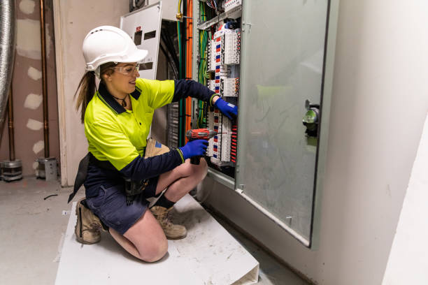 Best Licensed Electrician  in Platte City, MO